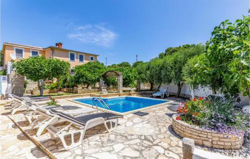 Holiday Home Medulin 33