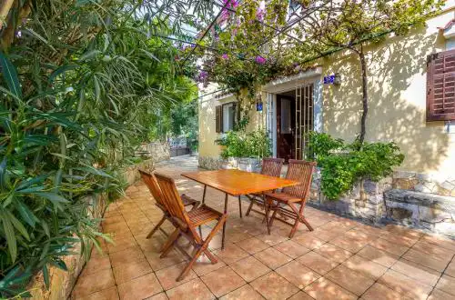 Holiday Home Regi