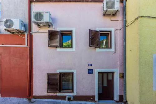 House Nevenka