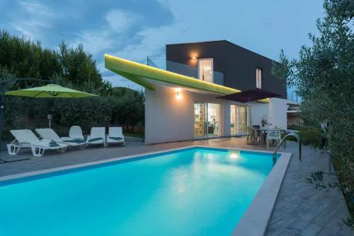 Luxury villa Nika with pool near the beach, extra pool heating available