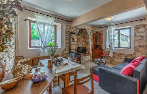 Stone house Histria