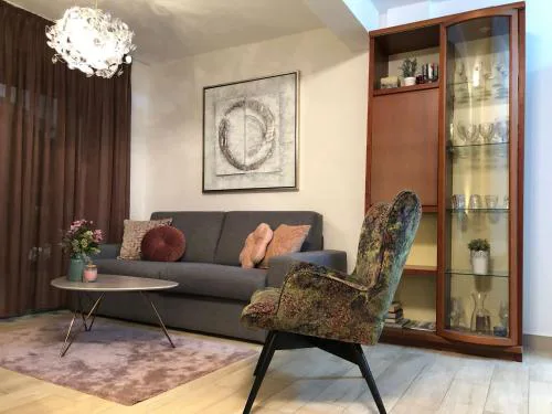 Sunset Apartment with a private yard at Medulin Riviera