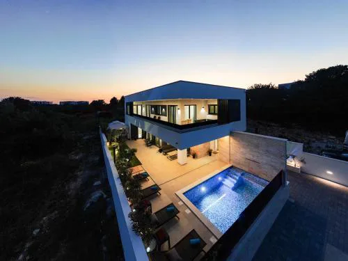 Villa Adina