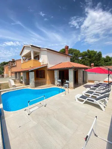 Villa Family