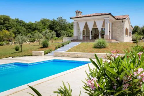 Villa Tara