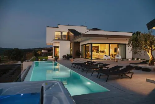 Villa KIM