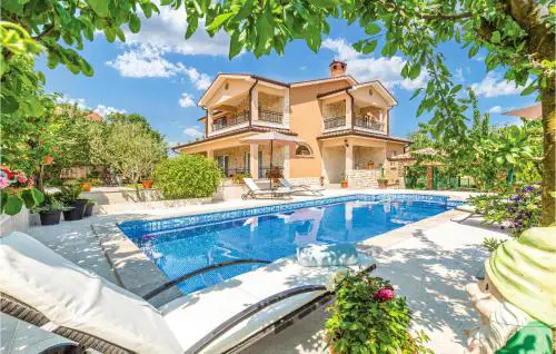 Awesome Home In Nedescina With Kitchen