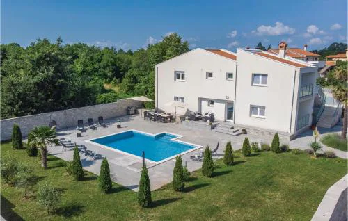 Lovely Home In Nedescina With Wifi