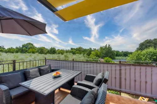 Family Apartment Marea