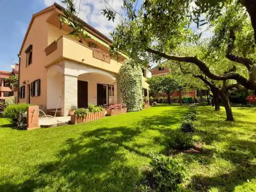 Apartments Mirella