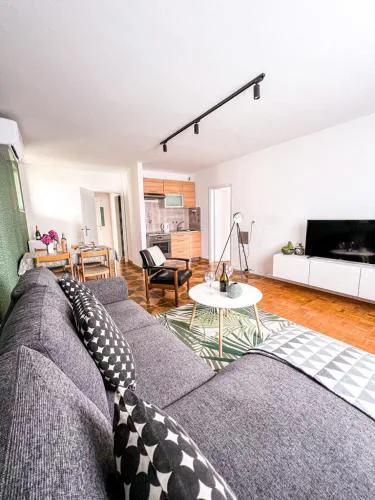 Apartments Valerian