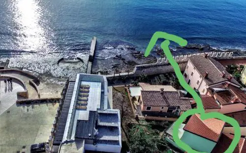 The Green house - 20m from the beach
