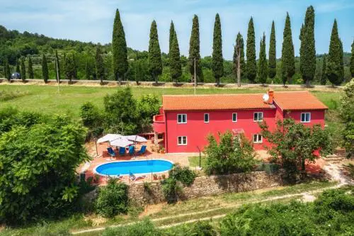 Villa Mamma Mia by Villsy