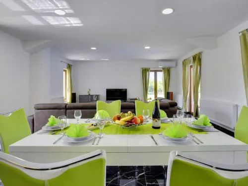 Villa in Pazin with Private Pool
