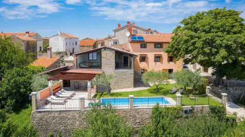 Villa Zamask by Villas Holiday