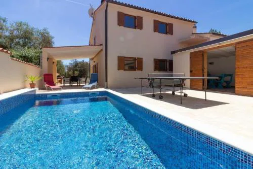 Ferienhaus mit Privatpool für 10 Personen ca 175 qm in Peroj, Istrien Istrische Riviera
