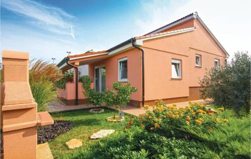 Holiday Home Peroj Lxxiii