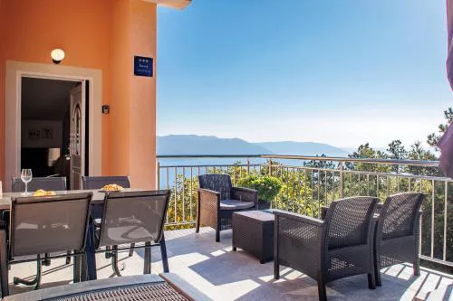 Seaview House