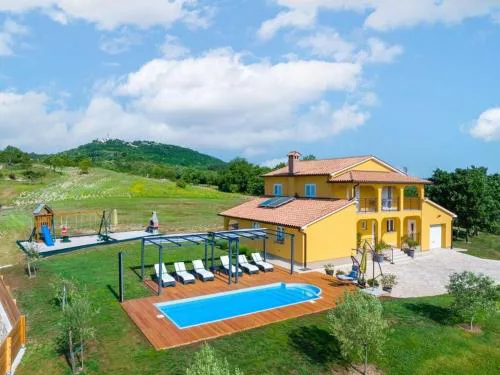 Cosy apartment in Potpican