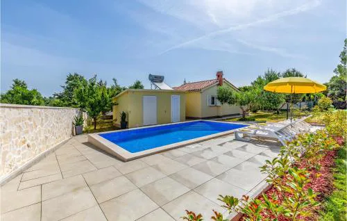 Amazing Home In Pomer With Wifi