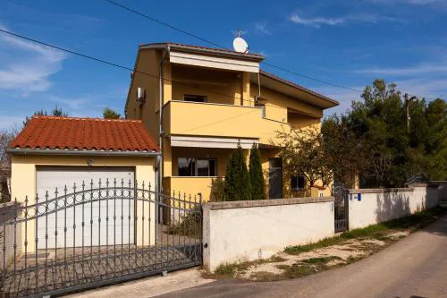 Apartments Klara