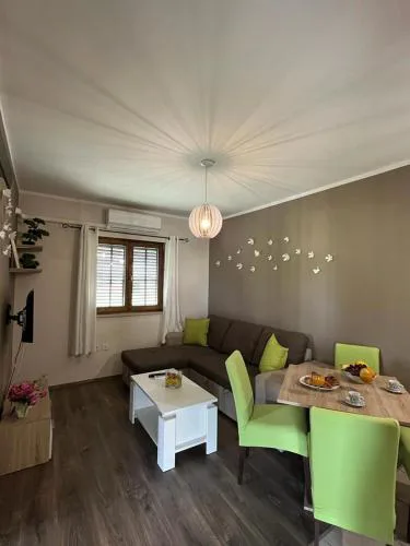 Pomerino Apartmans