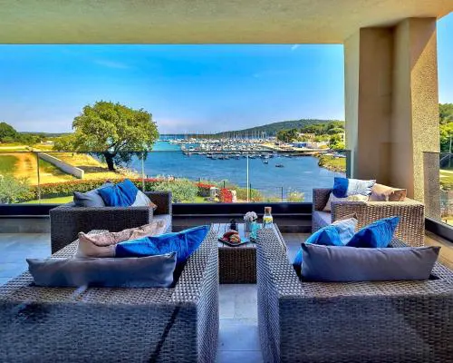 Villa SCALA Pomer-Medulin SEA VIEW
