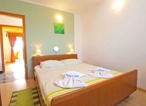 Alma Apartment