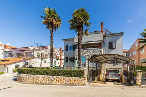 Apartments Ada near the Sea
