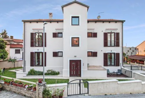 Apartments Villa Alba II