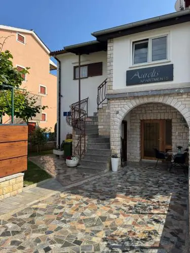 Aurelis Apartments