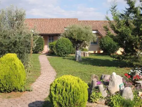 Bungalow Melisa mit Salzwasserpool in Porec