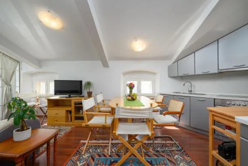 Dida i Nonna Piazza view apartment