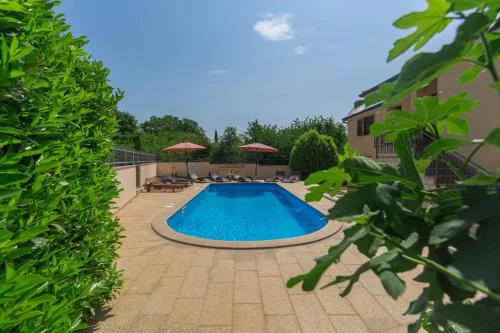 Ferienwohnung Marea 3 Mit Pool Und Meerblick