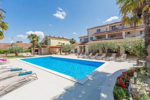 Ferienwohnung Paradiso 1 Mit Pool