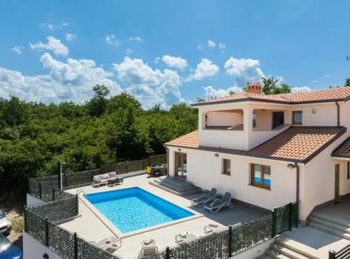 Holiday Home Mlačić