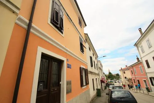 Old Town Rooms and Apartment