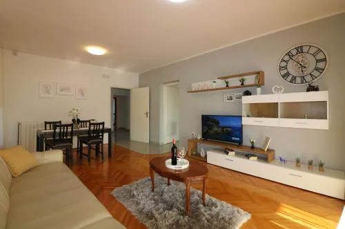 Pool-Apartments Porec (4400)