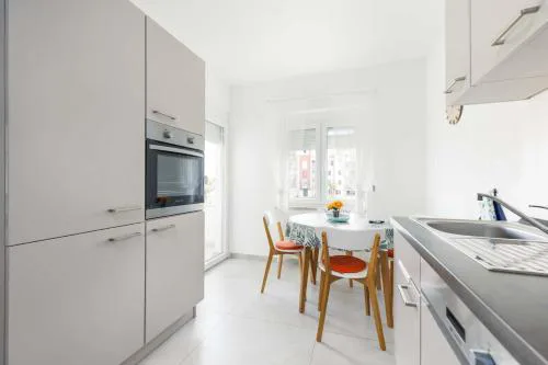 Saten Suite Apartment Near the Beach