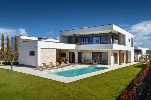 NEW 2024! Villa Levita with Pool
