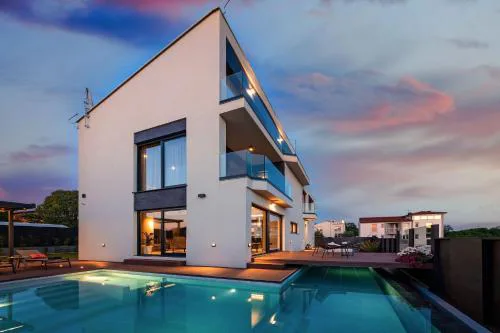 Villa Mare Exclusive Mit Pool Und Fitnesstudio