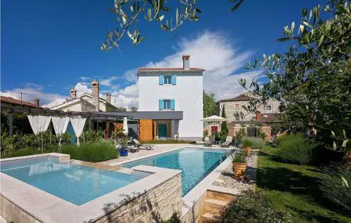 Villa Maxima Agri