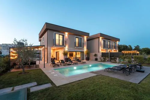 Villa Palazzina 1 Mit Pool Und Wellness