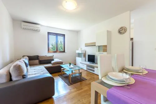 apartmani MIKAELA