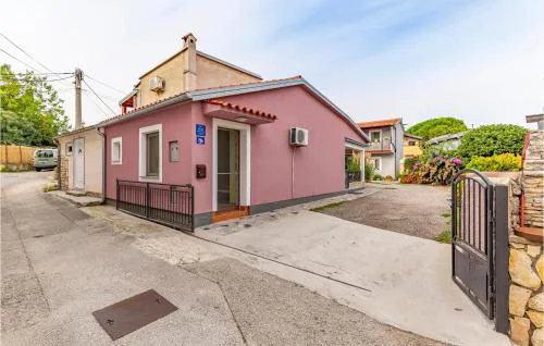 Awesome Apartment In Premantura