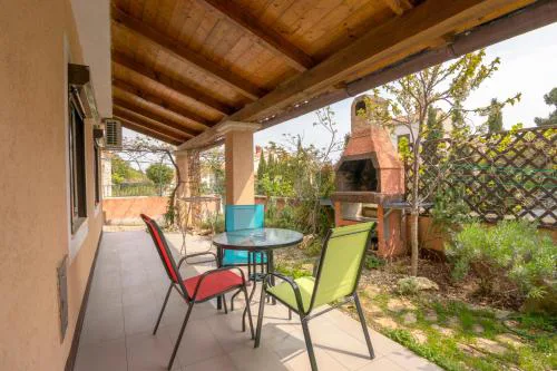 One bedroom apartment near the Kamenjak park in Prematura