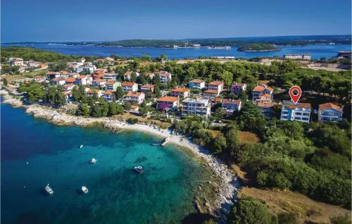1 Bedroom Nice Apartment In Pula
