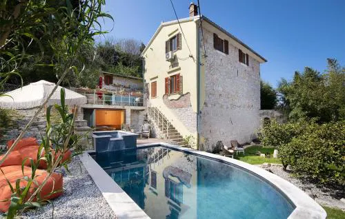 Amazing Home In Pula With Sauna