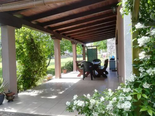 Apartman "Almond house 2"