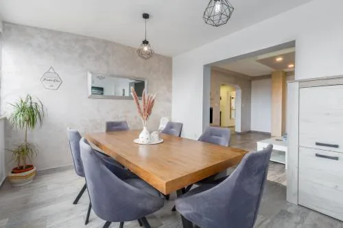 Apartmani Lena